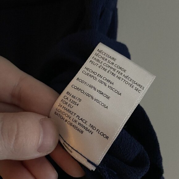 Kimchi Blue Urban Outfitters Women 6 Navy Ruffle Front Faux Wrap Anita Romper - Picture 8 of 9